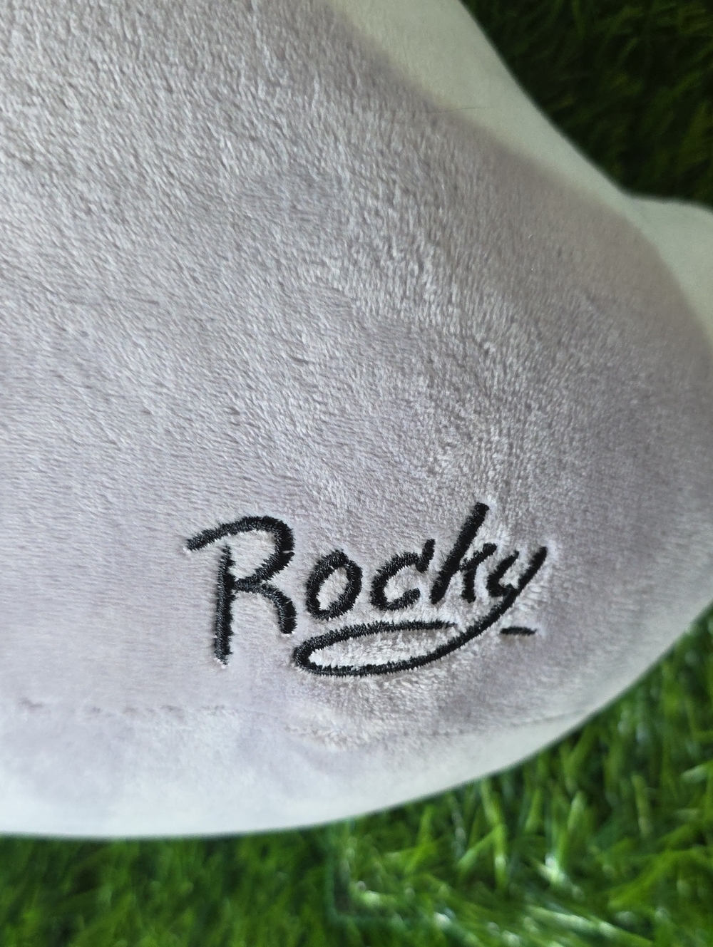 LankyBox ROCKY PLUSH 14"×9" - Picture 3 of 4